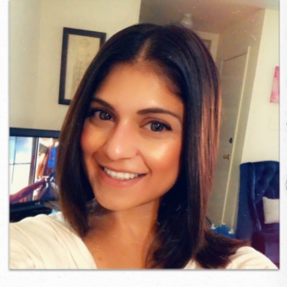 Meet your Posher, Sunaina - Picture 1 of 1